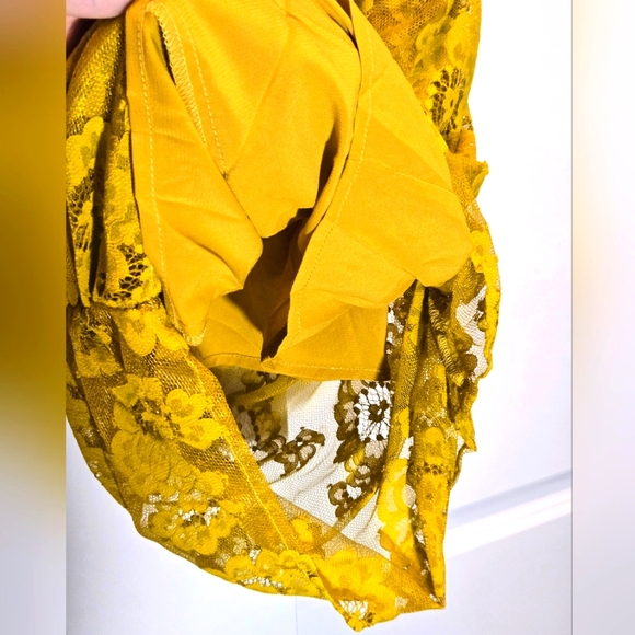 NWT For Love & Lemons Lace Dress Size XXS - Picture 11 of 15